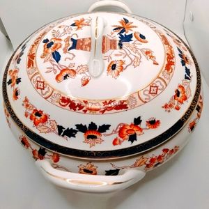Craftsman brand china of Japanin the Celestial pattern from the 1950's to 1960